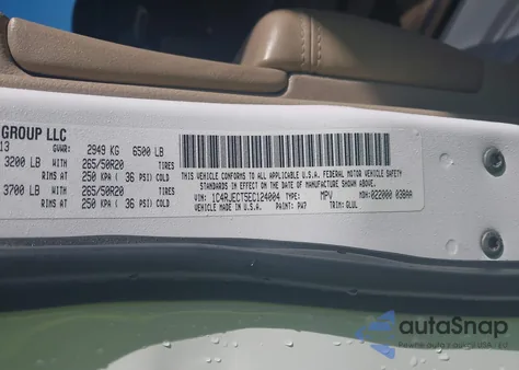 2014 Jeep Grand Cherokee Overland z USA, uszkodzony, nr VIN 1C4RJECT5EC124004
